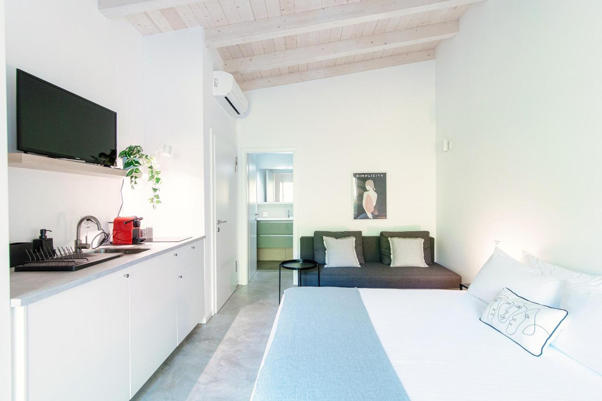 Le Betulle Studios By Quokka 360 - Studio Apartments By The Origlio Lake Exterior foto