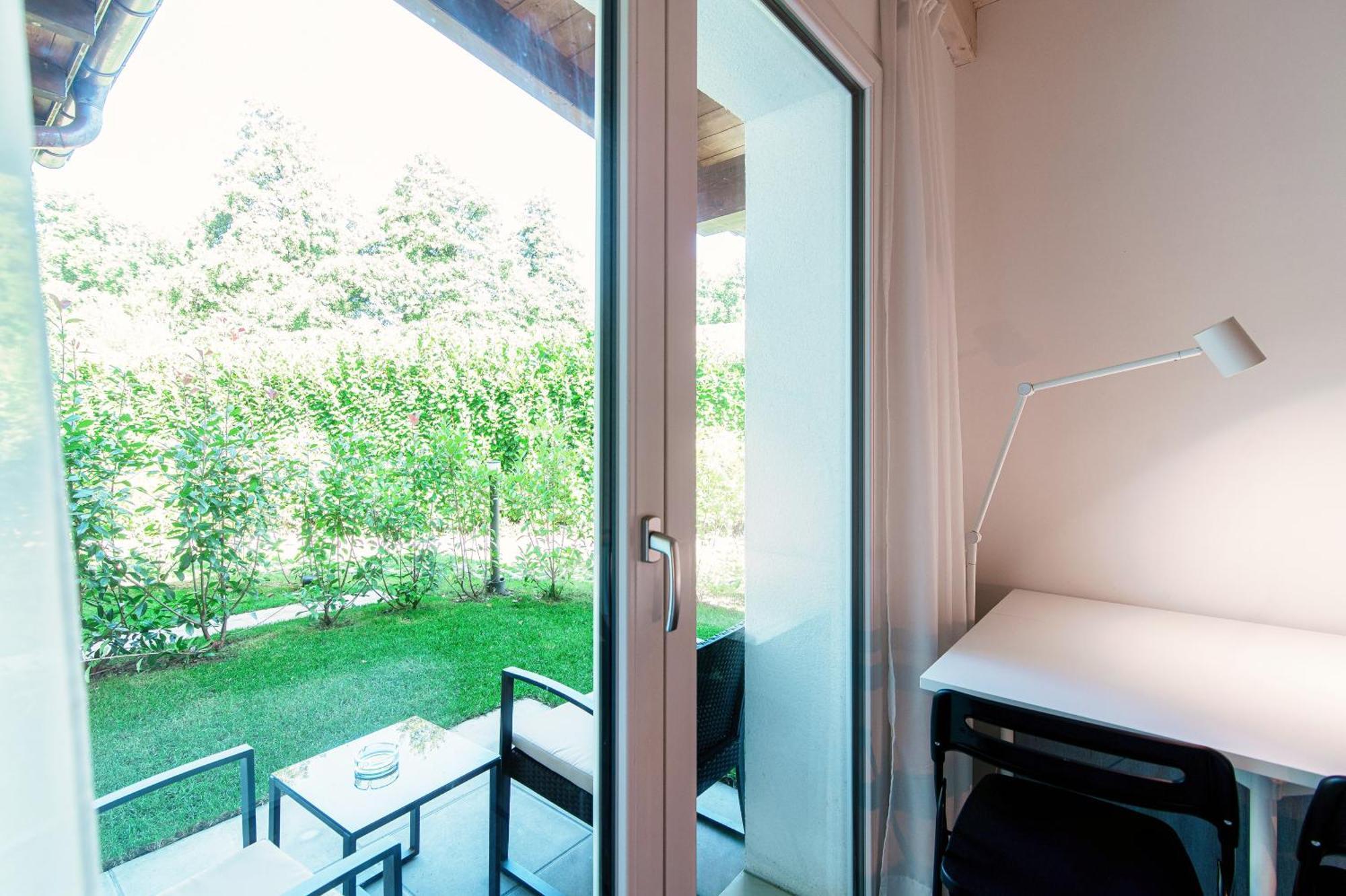 Le Betulle Studios By Quokka 360 - Studio Apartments By The Origlio Lake Exterior foto
